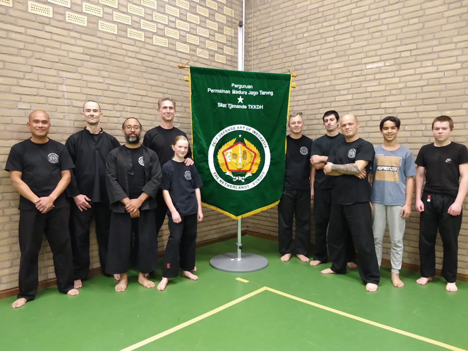 Groepsfoto van de club Permasit Pencak Silat